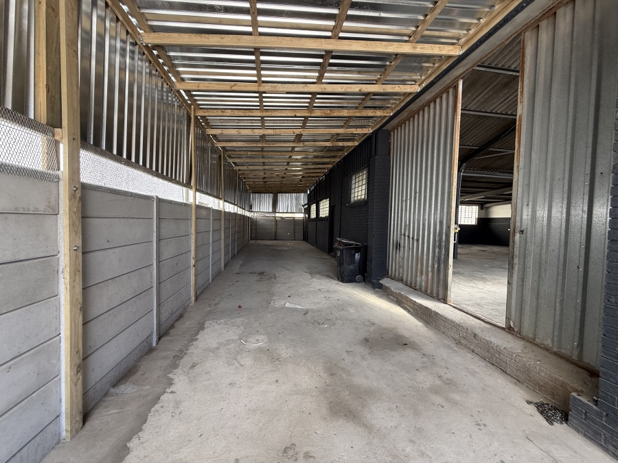 To Let commercial Property for Rent in Parow East Western Cape